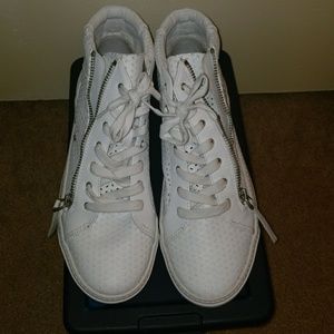 Dolce Vita White sneakers